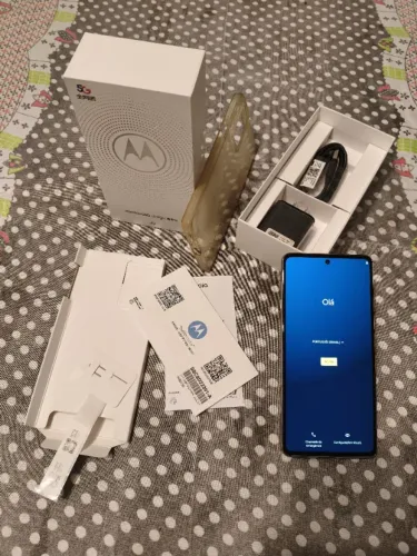 Motorola Edge 20