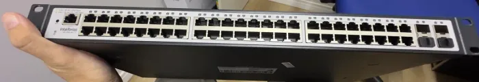 Switch gerenciável intelbras