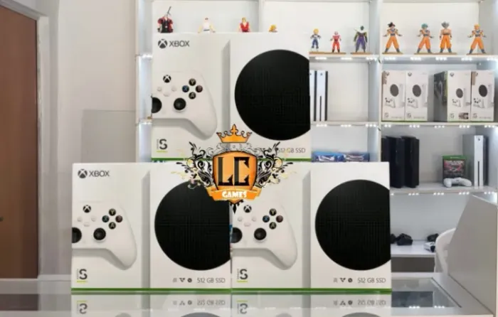 XBOX SERIES S 512GBº + 88 JOGOS + GARANTIA O3 MESES + BRINDES ( LOJA FISICA )