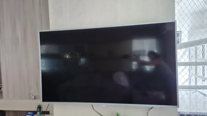 TV 65 polegadas philips com defeito