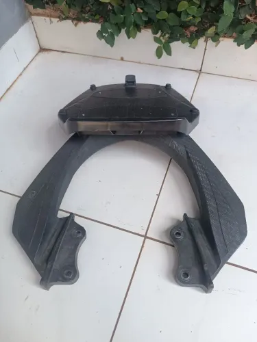 Vendo acessórios para moto