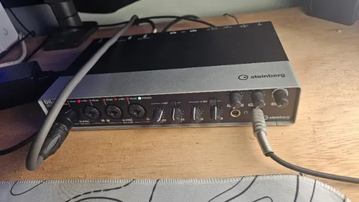 steinberg ur44