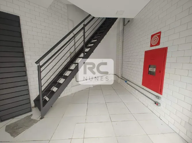 Loja de rua com área de 60m² no bairro Floresta - Belo Horizonte/MG