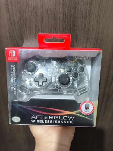 Vendo manete afterglow da Nintendo