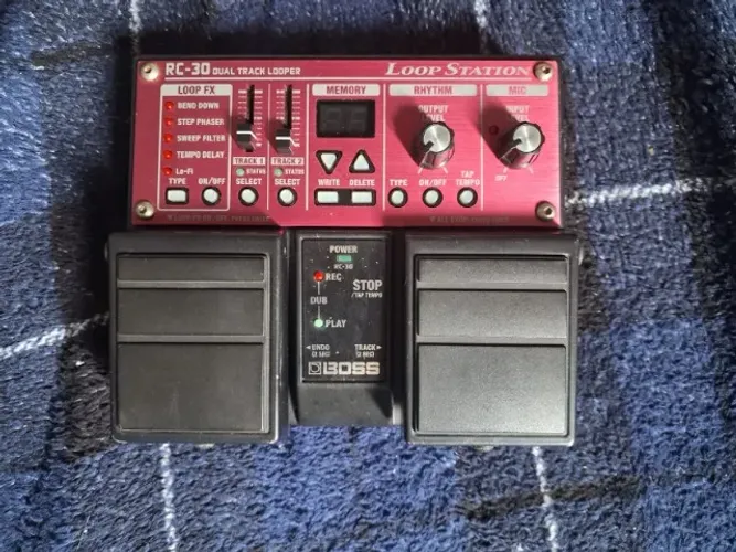 Pedal Loop Station RC-30