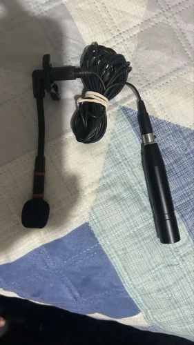 Microfone para instrumento de sopro