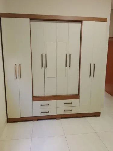 Guarda Roupa Casal NOVO 8 Portas 4 Gavetas (5 meses de uso)