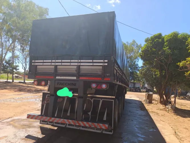 CARRETA 4 EIXOS 