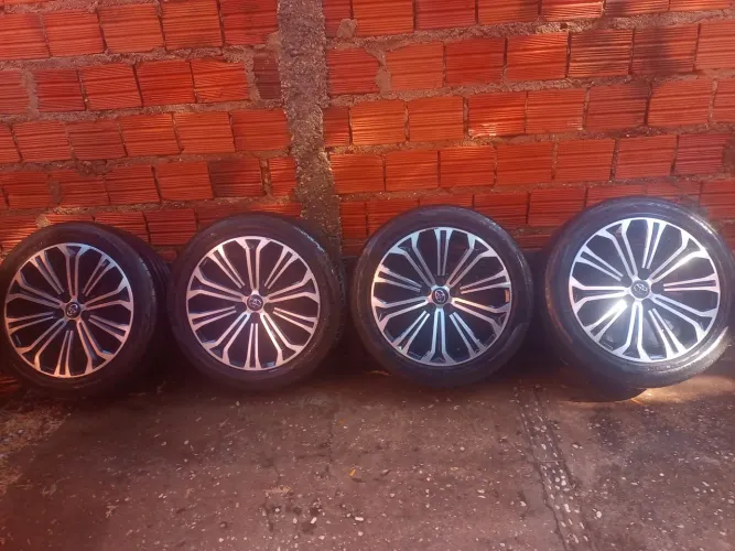 Rodas aro 17 Corolla híbrido