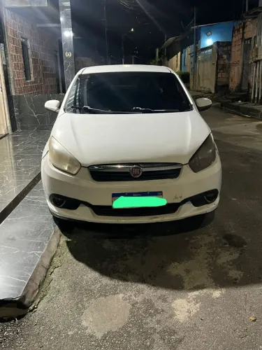 Fiat Grand Siena Tetrafuel 1.4 EVO F. Flex 8V 2014