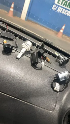 Luz de led branca para carro