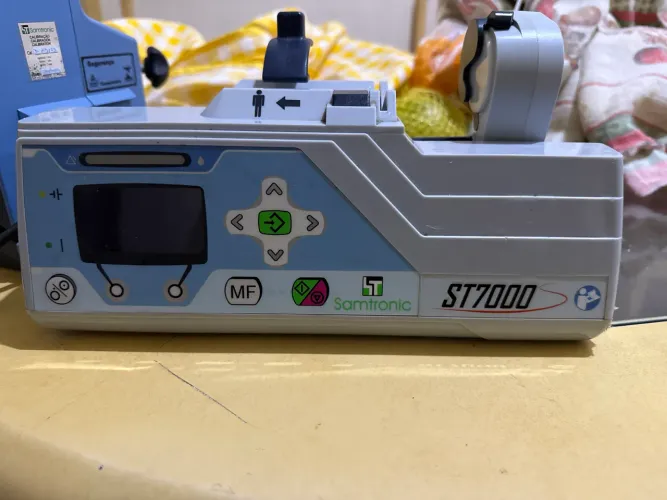 Bomba infusão ST 7000 - bateria 100%