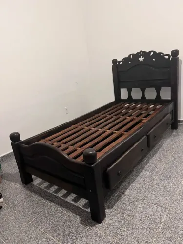 Cama Madeira Maciça Solteiro 