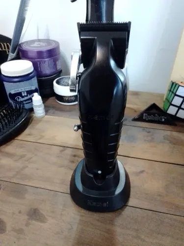 Kit com duas máquinas de corte