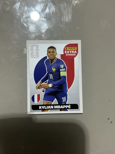 FIGURINHA 2026 KYLIAN MBAPPÉ PRATA, (figurinha rara)