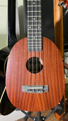 Ukulele Concert Malibu Abacaxi 23S P Acustico 