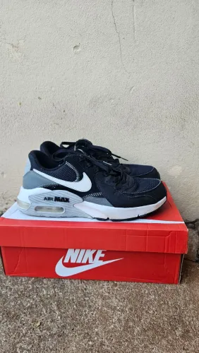 Tênis nike original - Impecável