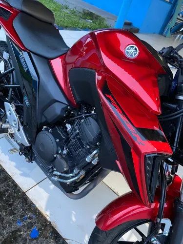 Yamaha Fazer 250 2025/2026 Connected