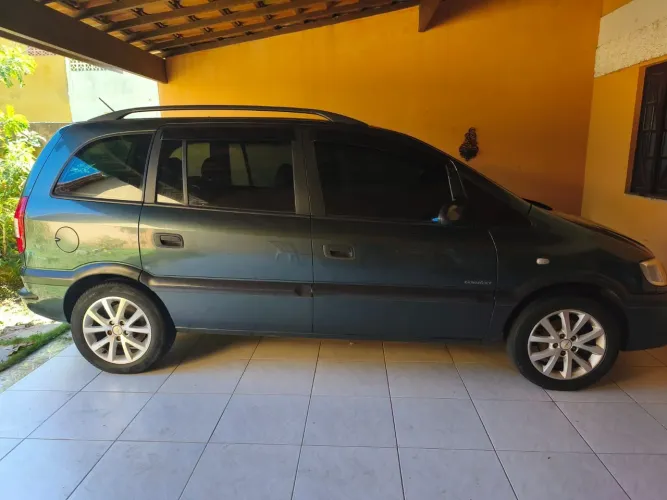 Chevrolet Zafira Comfort 2.0 MPFI Flexpower 8V 5P 2009