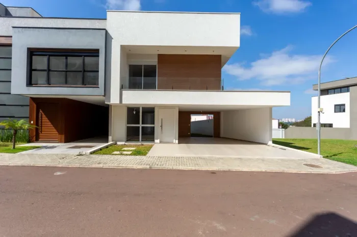 Casa de 3 Suítes à Venda no Condomínio Alto Boulevard | Bairro Alto Curitiba