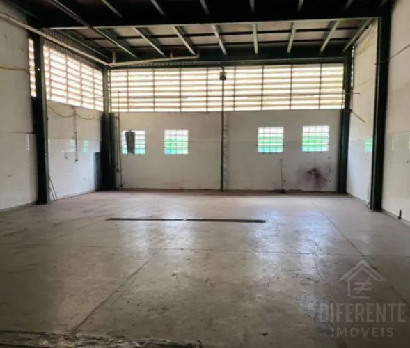 GALPÃO 550M2 - PÉ NO METRO GUILHERMA ESPERANÇA!!!
