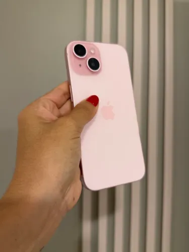 Iphone 15 128GB Rosa Seminovo Garantia de Loja