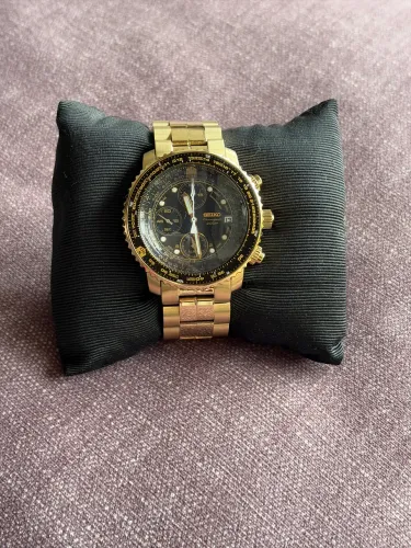 Relógio Gold-Tone Seiko SNA414 Flightmaster