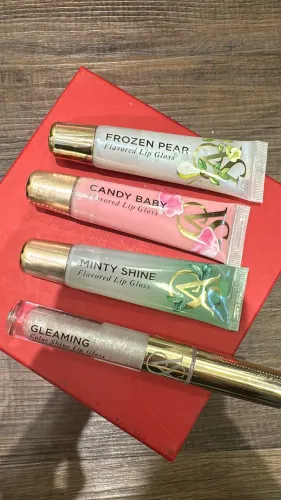 VICTORIAS SECRET GLOSS