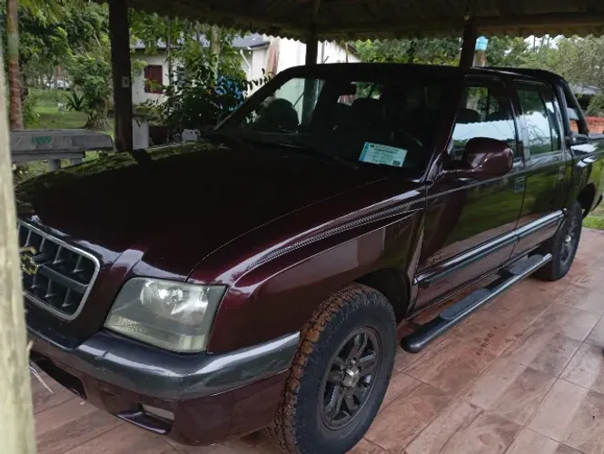 Chevrolet S10 Pick-up Exec. 2.8 4X4 CD TB Int.dies 2002
