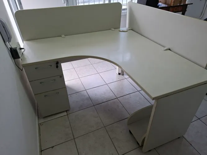Mesa escritório Bortolini 