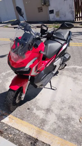Honda ADV