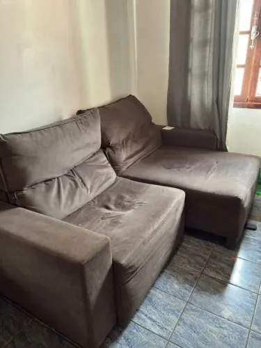 Vendo sofá grande de 2 lugares 