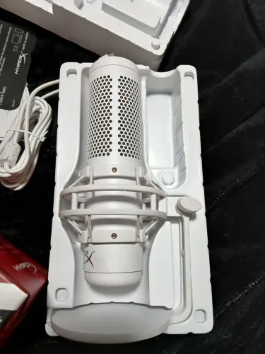 QuadCast HyperX Branco/White