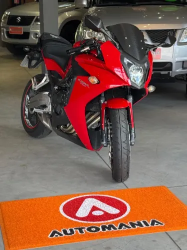 HONDA CBR 650 F
