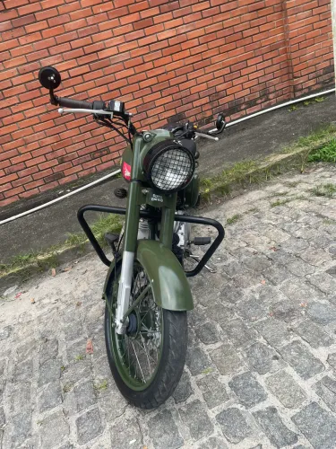 Royal Enfield Classic 500