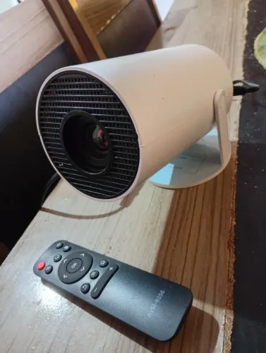 Projetor hy300