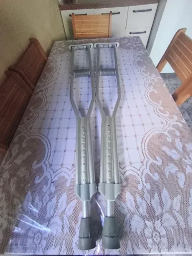 Par de muletas 