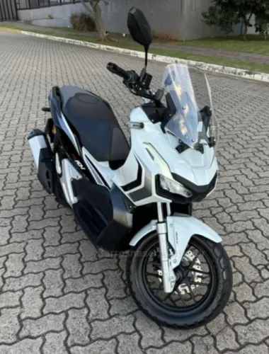 Honda ADV 150