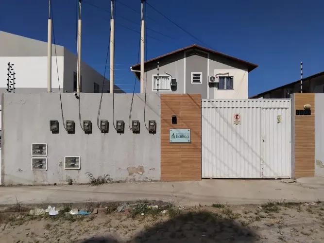 Imóvel para aluguel possui 58 metros quadrados com 2 quartos em Pavuna - Pacatuba - CE