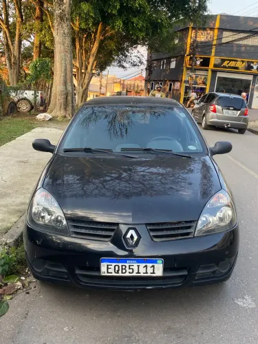 Renault Clio Hi-flex 1.0 16V 5P 2011