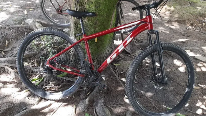 Vendo bike aro 29 com o quadro tamanho 17