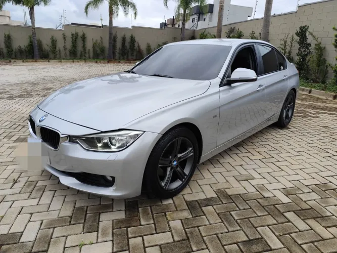 BMW 320I A 2.0 Turbo/activeflex 16V 184cv 4P 2014