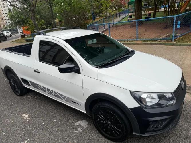 Volkswagen Saveiro Robust 1.6 Total Flex 8V 2023