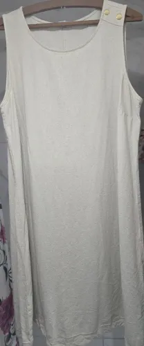 Vestido bege curto Riachuelo de linho tamanho XGG