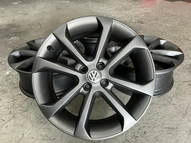 Jogo de Rodas Volks Aro 17 Scorro