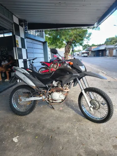 NXR 150 Bros Es