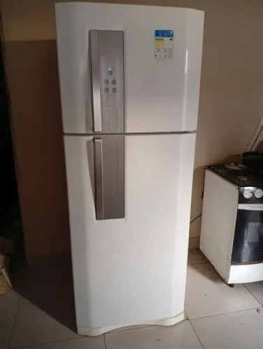 Geladeira Electrolux DF53 427litros
