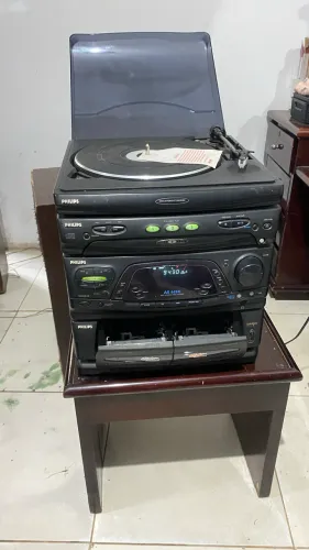 Som Philips AS 665C Hi-Fi Stereo System + Toca-discos + Caixas