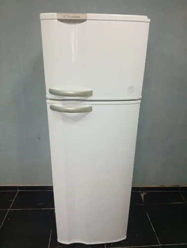 Geladeira Eletrolux