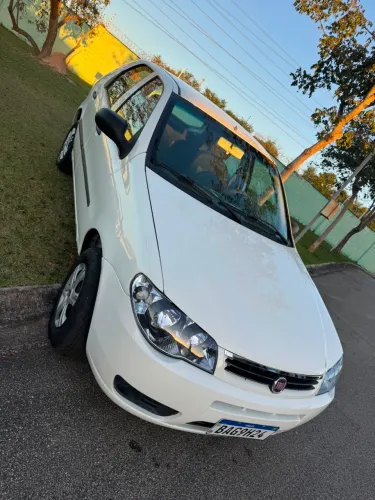 Fiat Palio Celebration 1.0 Fire Flex 8V 4P 2016